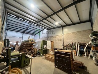 Nave industrial en venta en Maria Auxiliadora - Barriada LLera en Badajoz