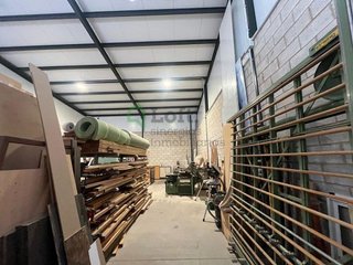 Nave industrial en venta en Maria Auxiliadora - Barriada LLera en Badajoz