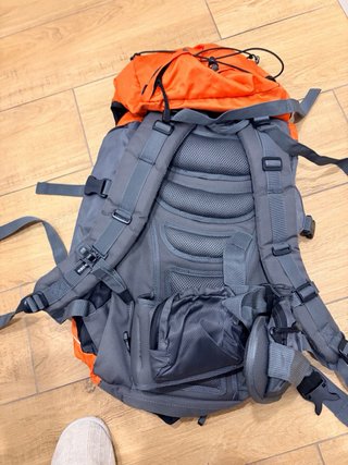 Mochila Top Life 40-55L Montaña/Senderismo NUEVA