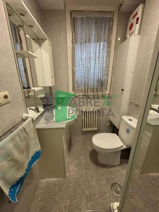Piso en venta en As Lagoas en Ourense
