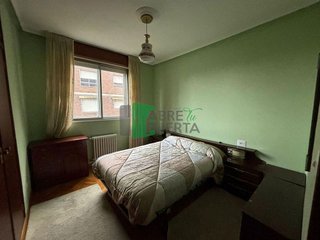 Piso en venta en As Lagoas en Ourense
