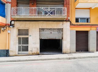 Local comercial en venta en Carolinas Bajas en Alicante