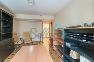 Oficina en venta en Zona Teatro Campoamor en Oviedo