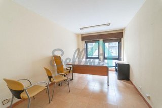Oficina en venta en Zona Teatro Campoamor en Oviedo