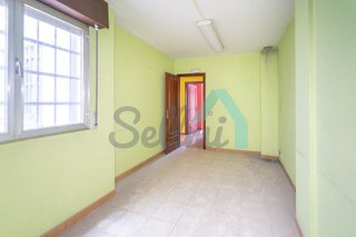 Oficina en venta en Zona Teatro Campoamor en Oviedo