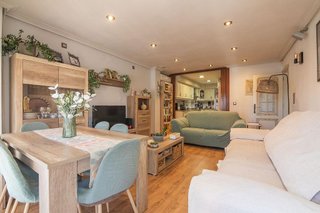 Piso en venta en Dolores
