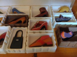 Colección Zapatos y Bolsos Mini Planeta DeAgostini