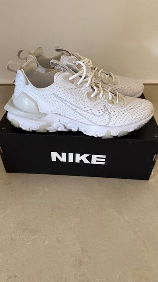 Nike React Vision Beige/Blanco Talla 43