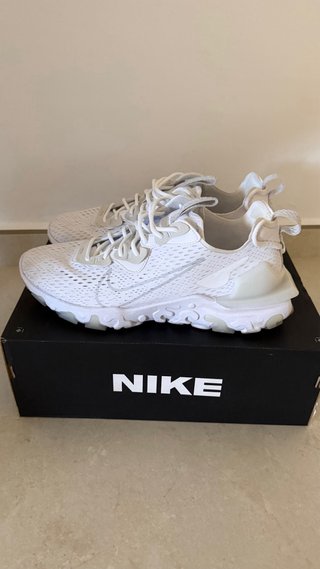 Nike React Vision Beige/Blanco Talla 43