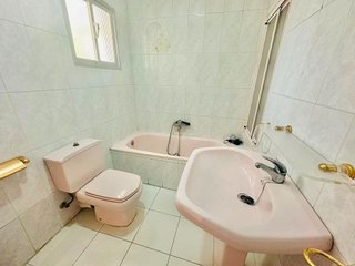 Piso en venta en Parque Victoria Eugenia en Málaga