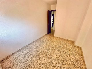 Piso en venta en Parque Victoria Eugenia en Málaga