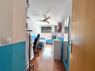 Piso en venta en Tómbola en Alicante