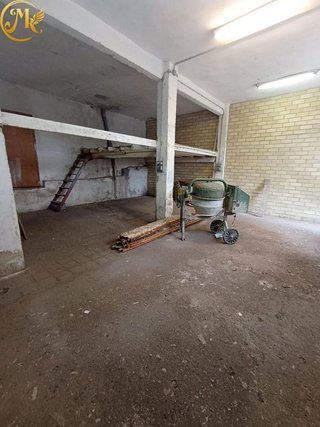 Local comercial en venta en Cuatro Caminos en Santander