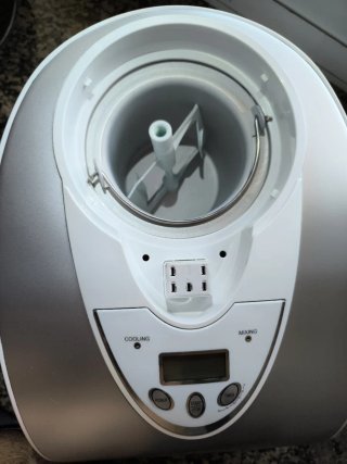 Heladera HKoenig HF180