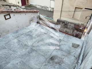 Edificio en venta en Olot