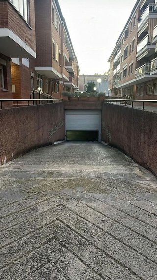 Garaje en venta en Eixample Nord – La Devesa en Girona