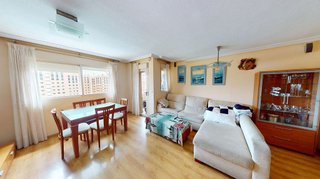 Piso en venta en Paus - Poligono San Blas en Alicante