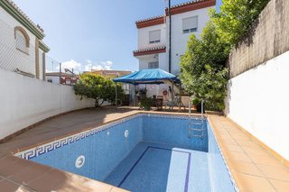 Casa pareada en venta en Residencial Triana - Barrio Alto en Gabias (Las)