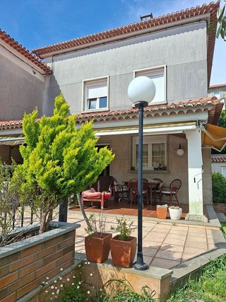 Casa adosada en venta en Calvario - Santa Rita en Vigo