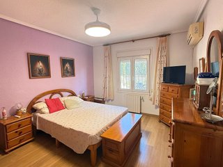 Chalet en venta en Peña de las Águilas en Elche