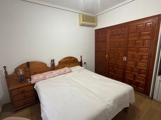 Chalet en venta en Peña de las Águilas en Elche