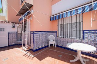 Casa adosada en venta en Colores - Entreparques en Sevilla