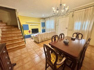 Casa adosada en venta en Orihuela ciudad en Orihuela