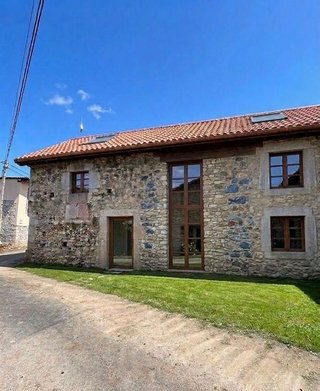Chalet en venta en Celorio-Poó-Parres en Llanes