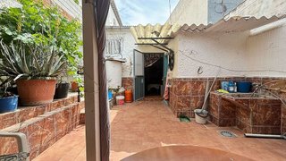 Casa adosada en venta en Illora