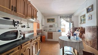 Casa adosada en venta en Illora