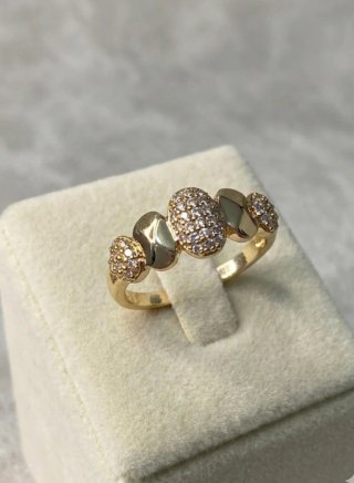 Anillo con circonitas