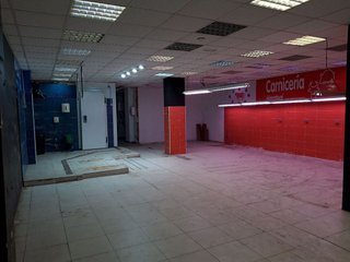 Local comercial en alquiler en Barrio de Abando en Bilbao