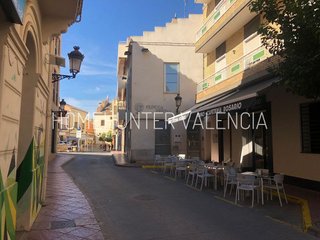 Local comercial en alquiler en Centro en Bétera