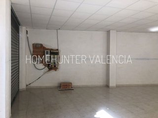 Local comercial en alquiler en Centro en Bétera