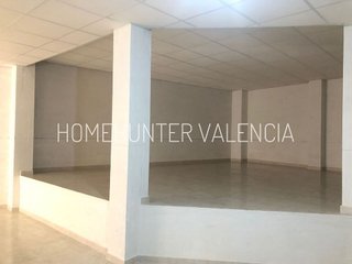Local comercial en alquiler en Centro en Bétera
