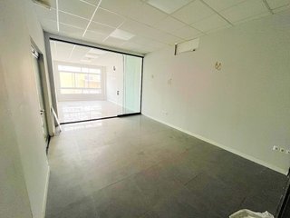 Nave industrial en alquiler en Pinos de Alhaurín - Periferia en Alhaurín de la Torre
