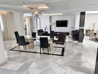 Dúplex en alquiler en Puerto Banús en Marbella