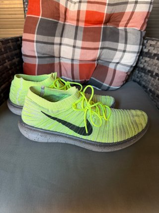Nike Free Run Motion Flyknit Talla 42.5
