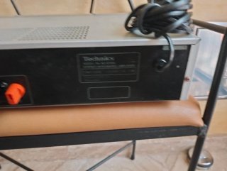 Amplificador Technics SU-Z100 Plata