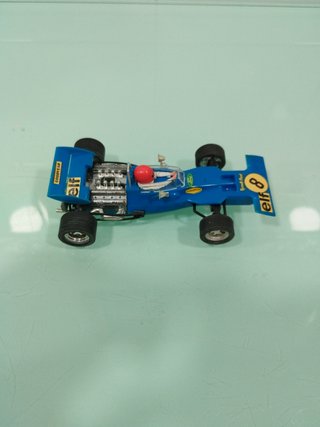Scalextric Tyrrell Ford Azul