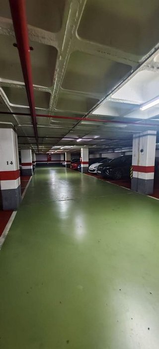 Garaje en venta en Paseo Sagasta en Zaragoza