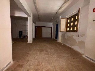 Local comercial en venta en Ciudad Jardín - Tagarete - El Zapillo en Almería