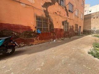 Local comercial en venta en Ciudad Jardín - Tagarete - El Zapillo en Almería