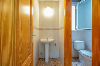 Local comercial en venta en Vecindario norte-Cruce Sardina en Santa Lucía de Tirajana