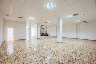 Local comercial en venta en Vecindario norte-Cruce Sardina en Santa Lucía de Tirajana