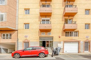 Local comercial en venta en Vecindario norte-Cruce Sardina en Santa Lucía de Tirajana