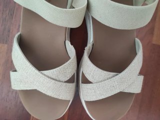Sandalias Skechers Slip-ins Beige