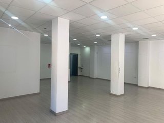Local comercial en venta en Silla