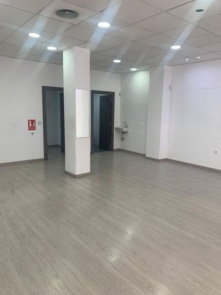 Local comercial en venta en Silla