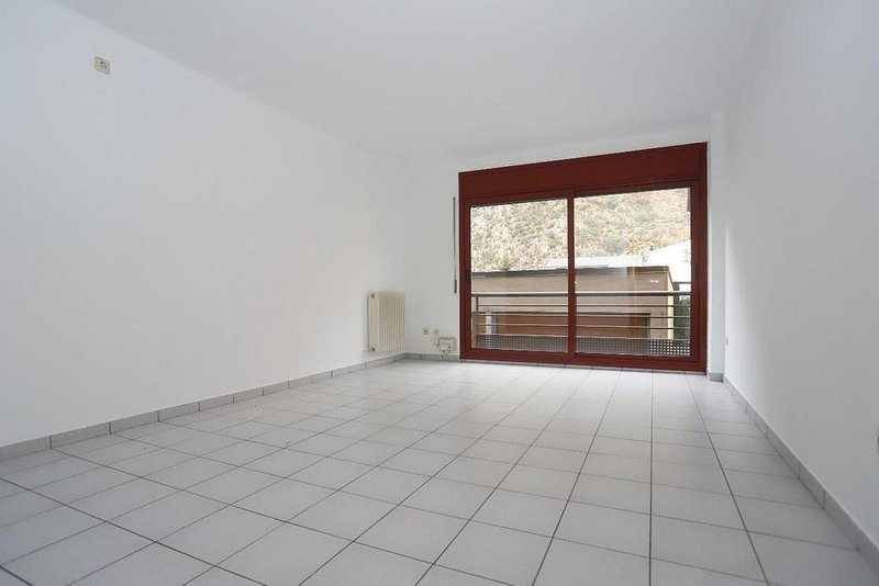 2-bedroom flat for sale in Aixirivall, Sant Julià de Lòria · 8 of 60